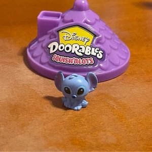 Doorables squishalots common stitch